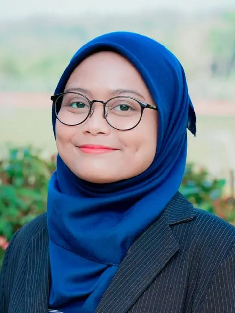 Ummi Azwinna