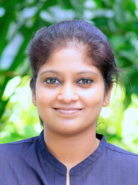 Ms Priaadhashini S