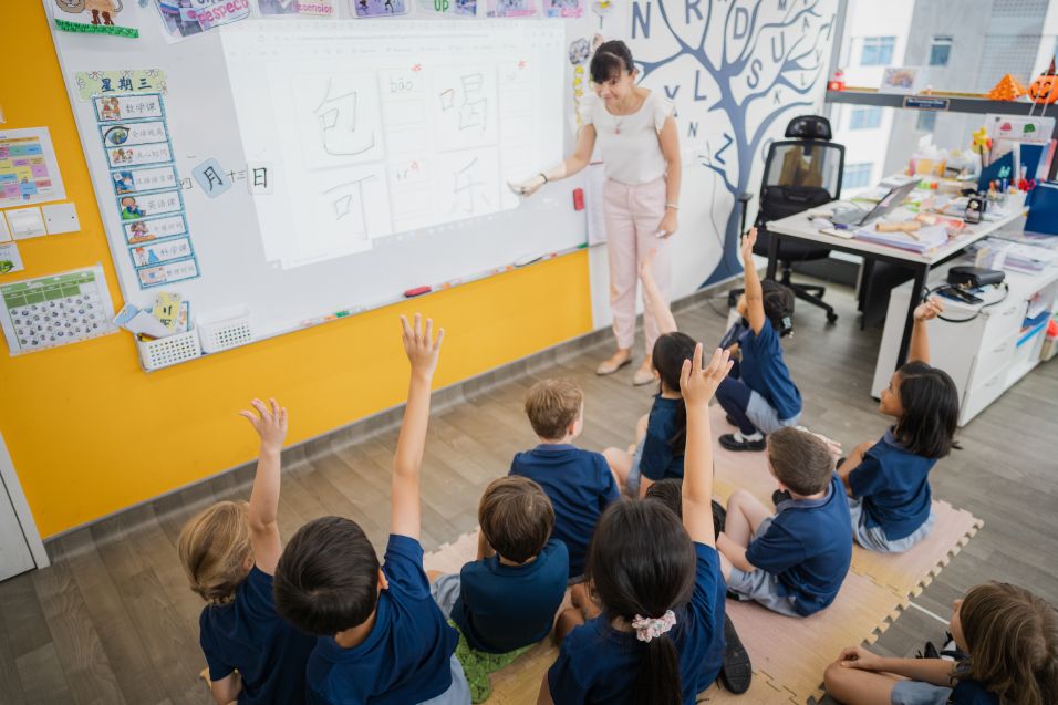 The Benefits of Bilingual Education Beyond the Classroom