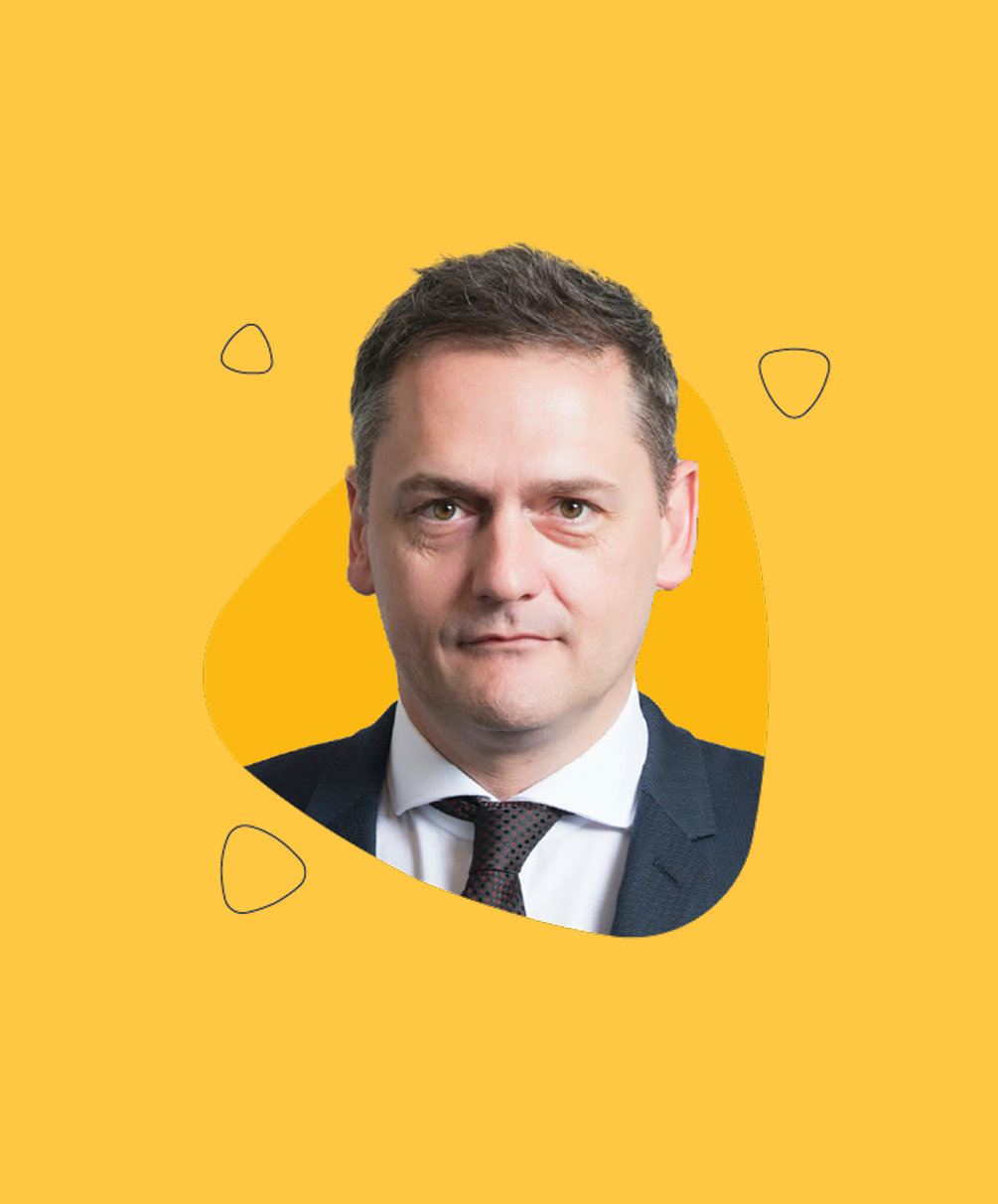 Mr Craig Cooper Principal | Invictus Bukit Timah