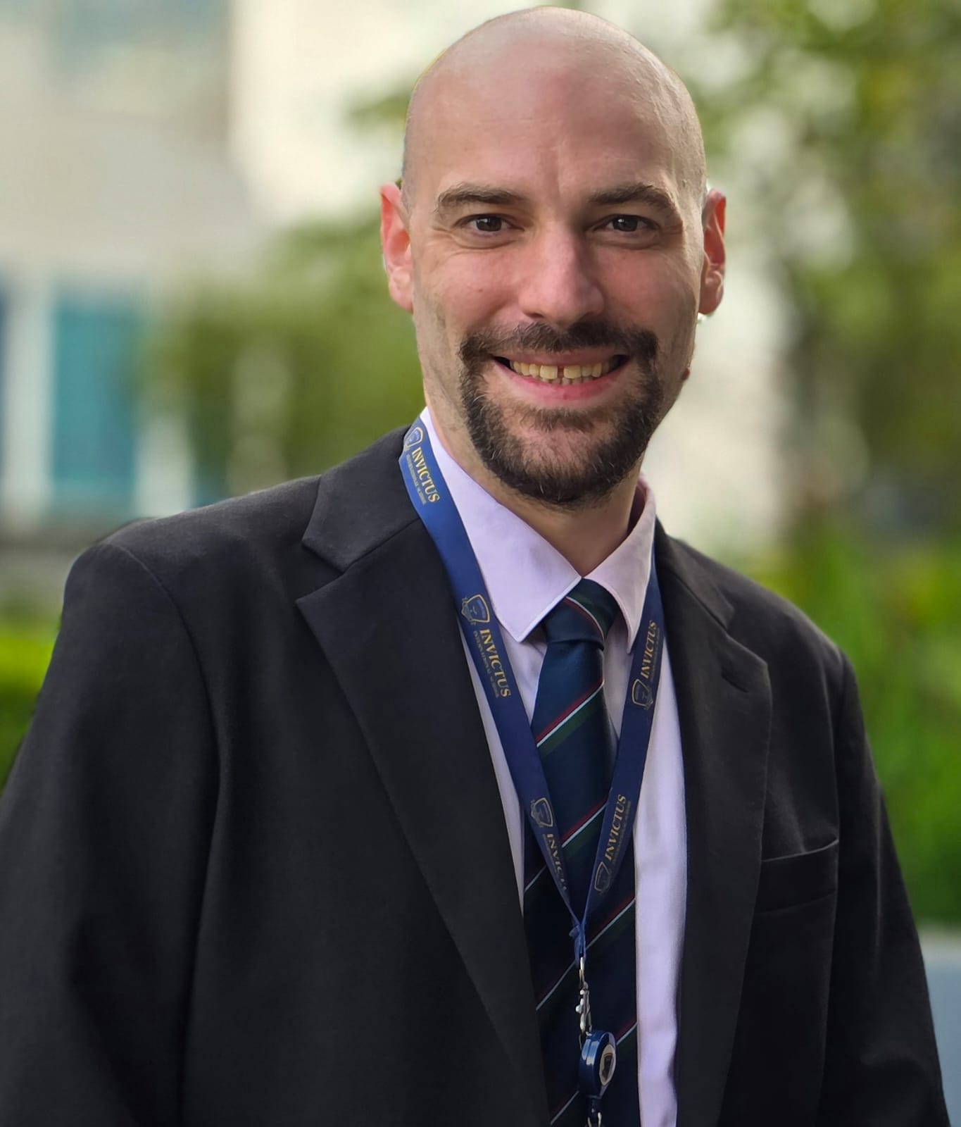 Mr. Alasdair Mac Arthur