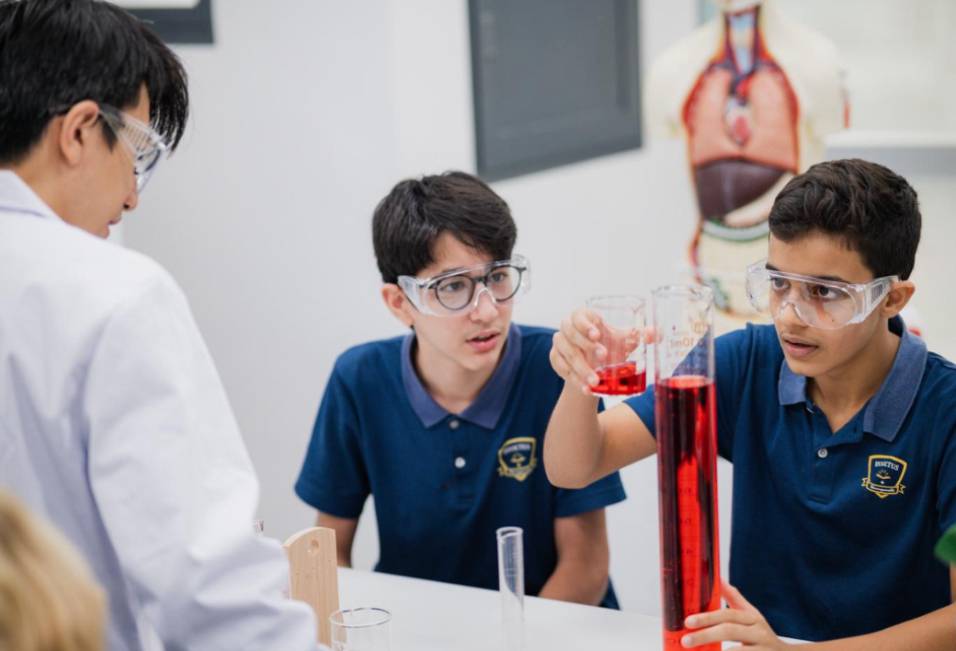 What Is STEAM Learning and Why Parents Are Paying Attention