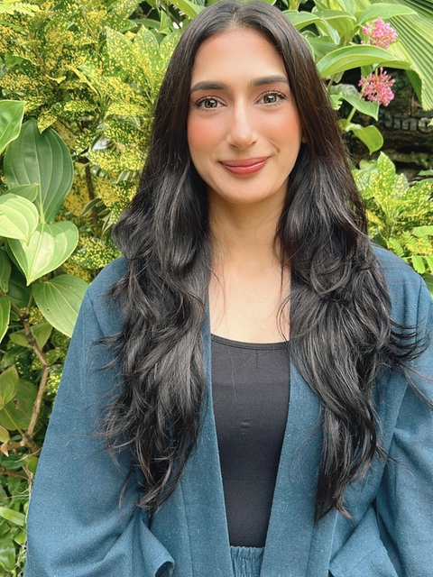 Ms Zara Jan
