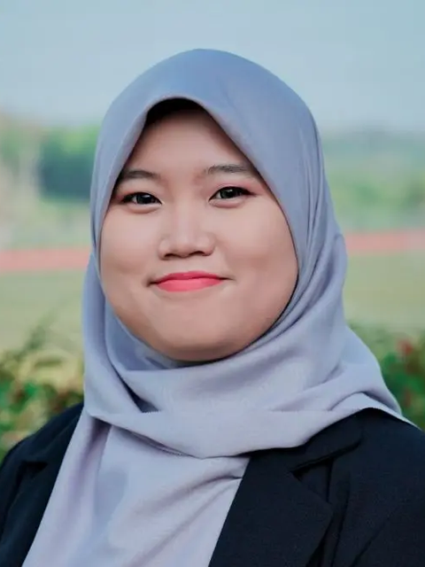 Nur Amira Binti Mohd Akasah