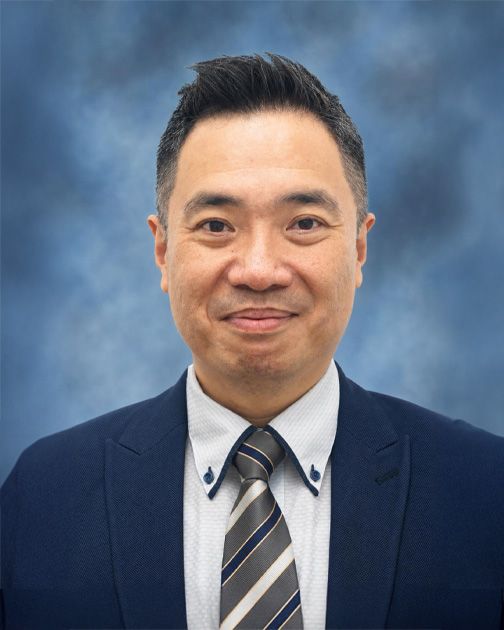 Mr Richard Yiu