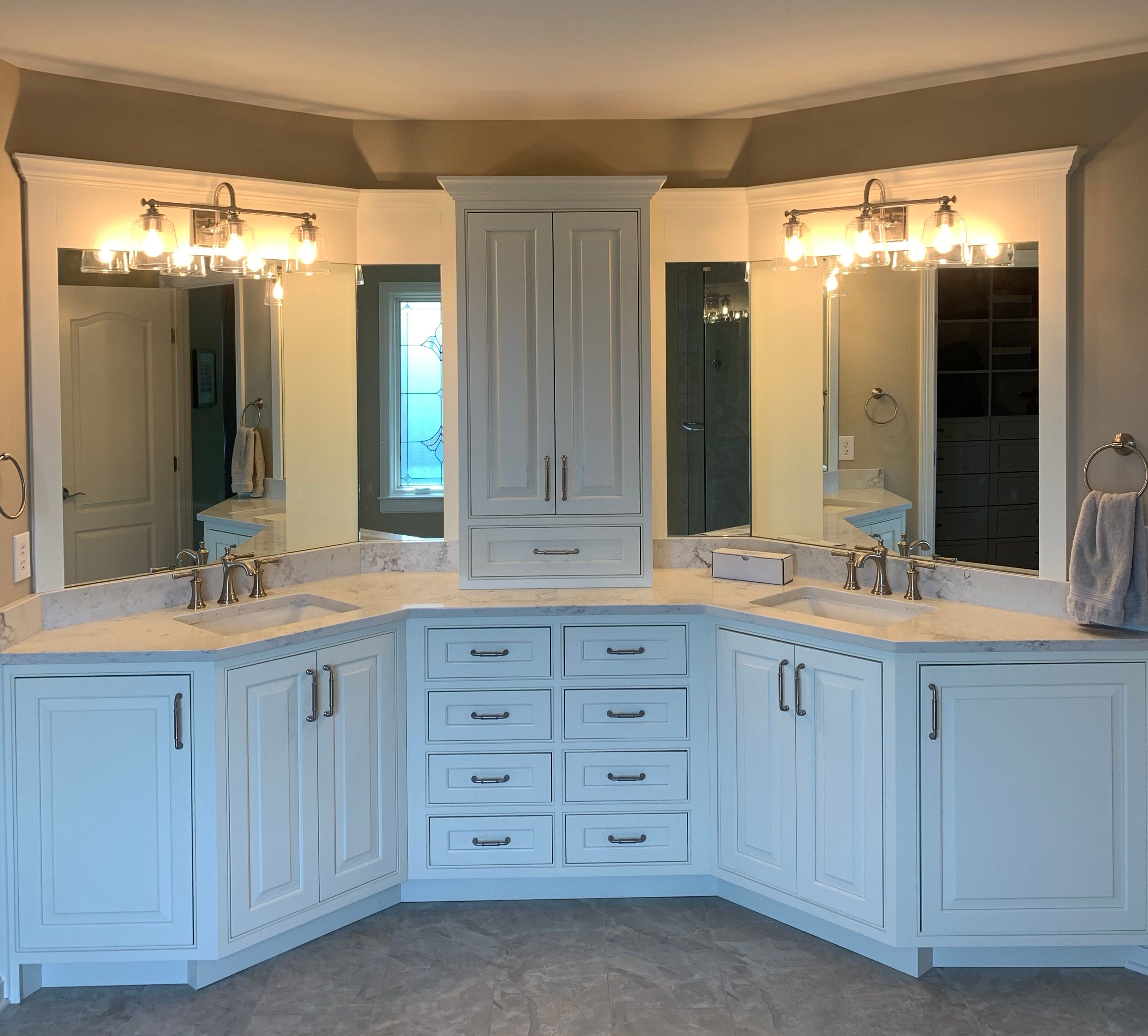 Master bathroom remodel in Four Bridges by Bluebird
