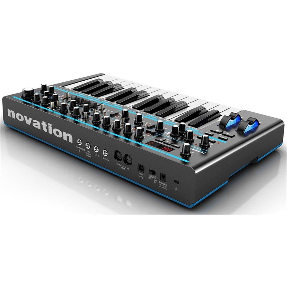 **Novation Bass Station - ヴィンテージ感溢れるアナロ… Novation Bass Station - ヴィンテージ感溢れるアナロ…