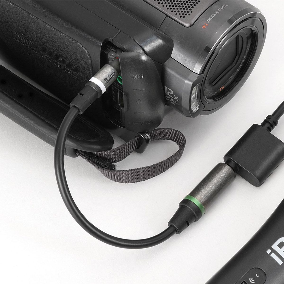 ILine Cavo Adattatore Per Fotocamera – Da Jack 3.5 Mm TRRS Femmina A TRS Maschio, Per Collegare Microfoni Esterni