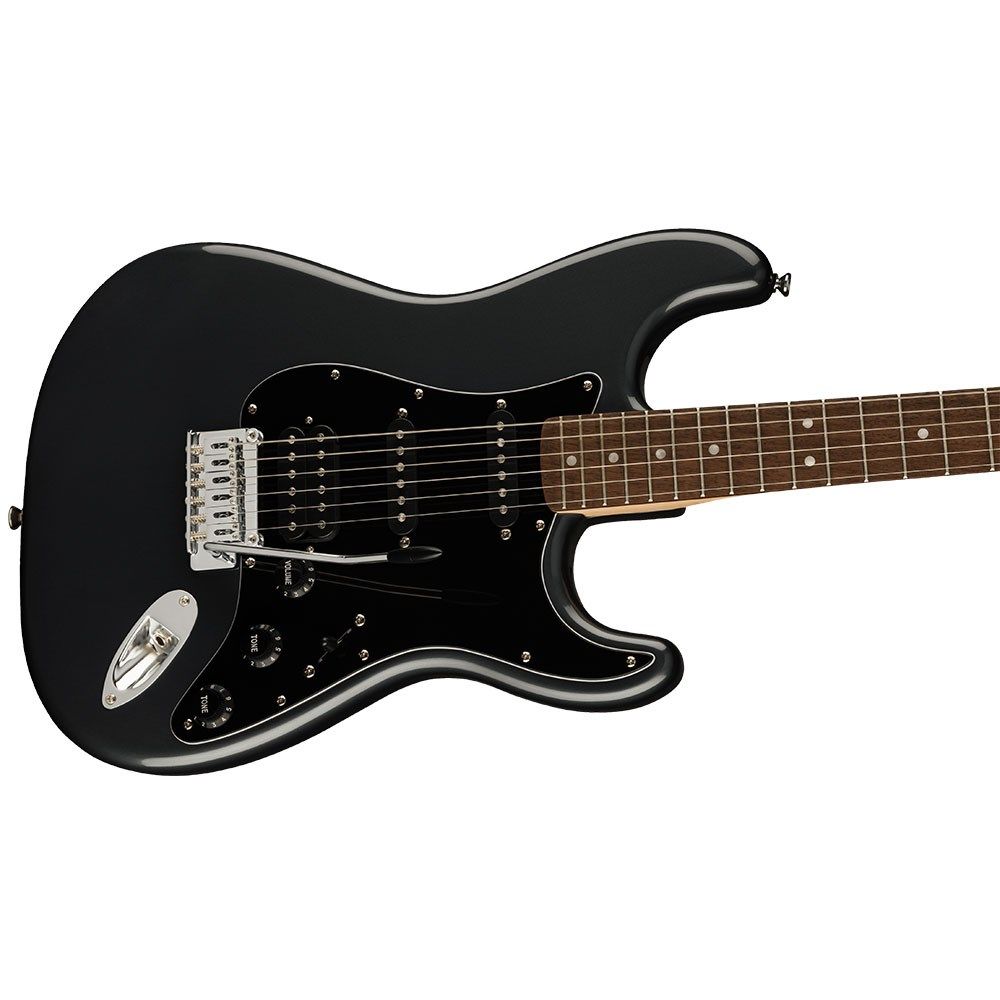 Squier Affinity Strat HSS Pack w/ Gig Bag & Frontman 15G (Charcoal