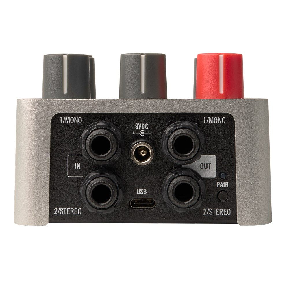 Universal Audio Max Preamp & Dual Compressor Pedal