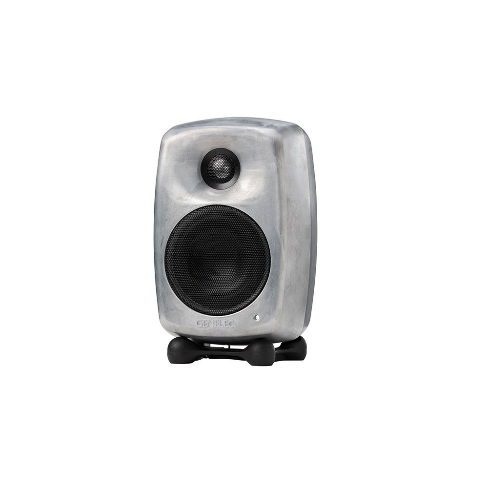 Genelec Classic Series 8020D 4