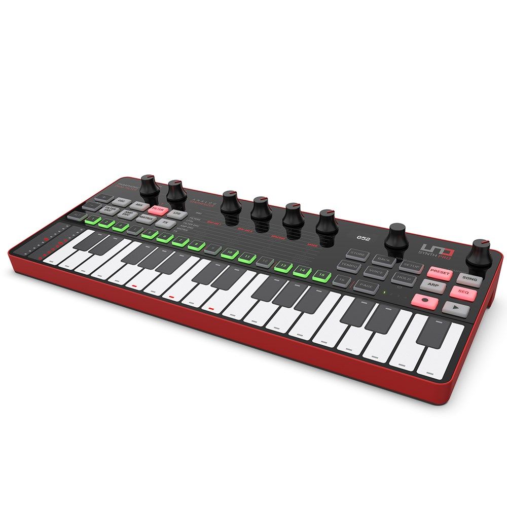 鍵盤楽器 UNO Synth IK MULTIMEDIA IK Multimedia UNO Synth Pro Desktop Paraphonic Dual Fllter Analog