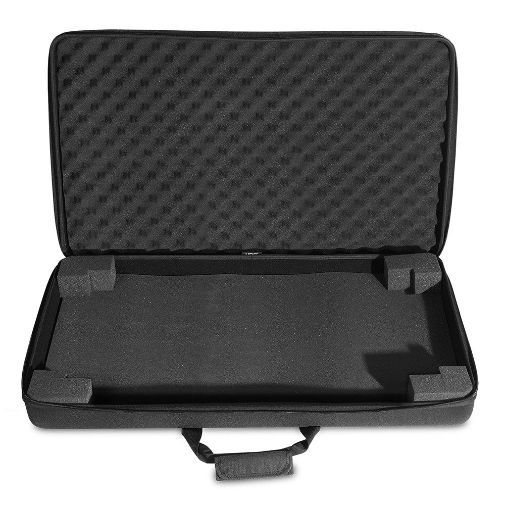 UDG Creator NI Traktor Kontrol S2/S4 MK3 Hardcase (Black)