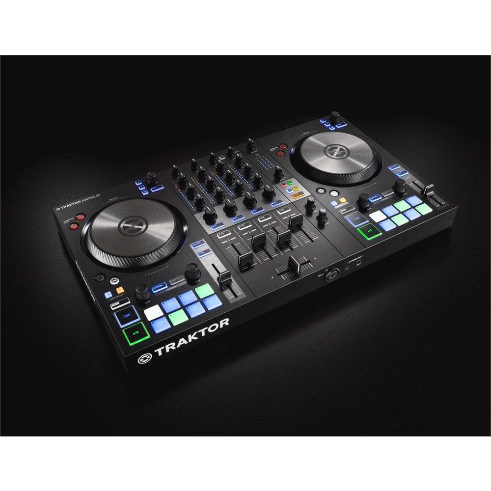 Native Instruments Traktor Kontrol S3 DJ Controller
