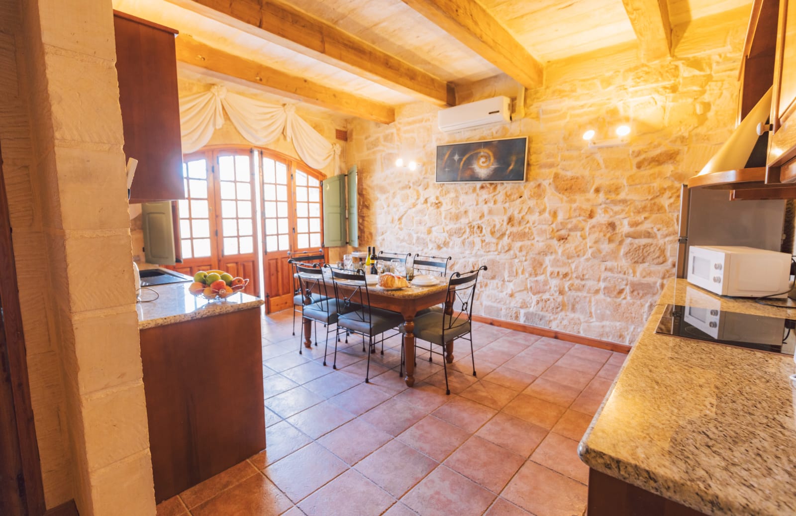 Villa Strawberry Hills photo 22