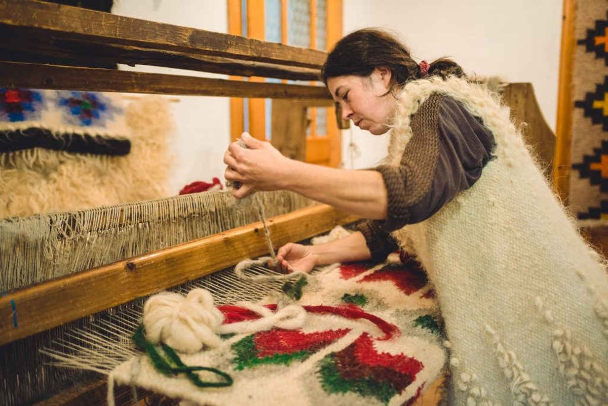 Hutsul Ukranian Mountain Weavers