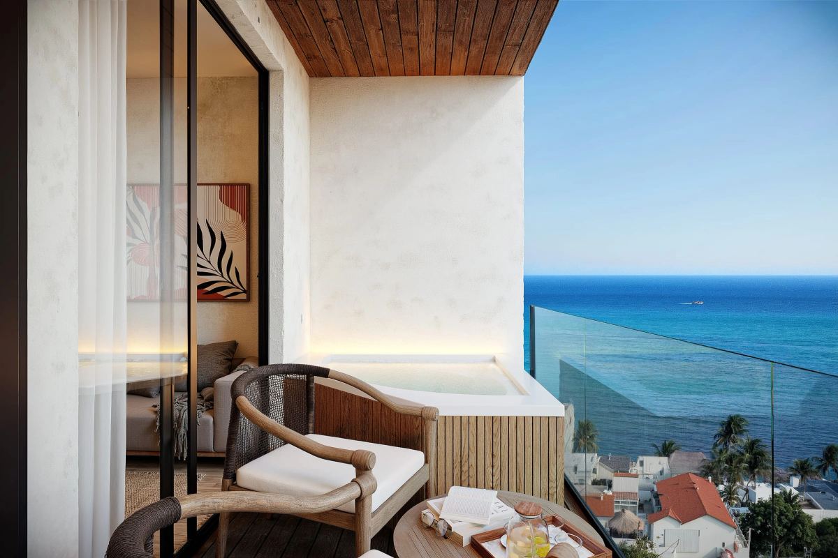 Petrus, Playa del Carmen