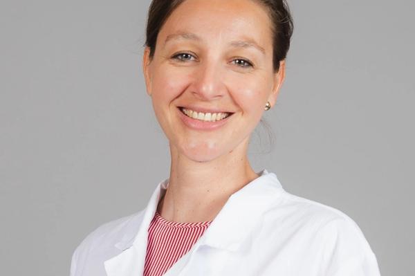 Dr. Jitka