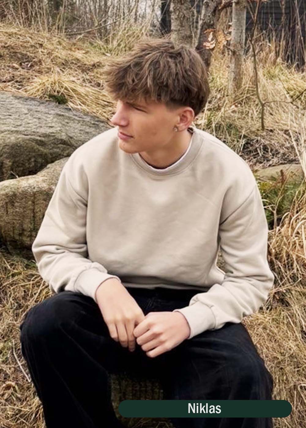 Signature Heavyweight Crewneck Neutral Stone