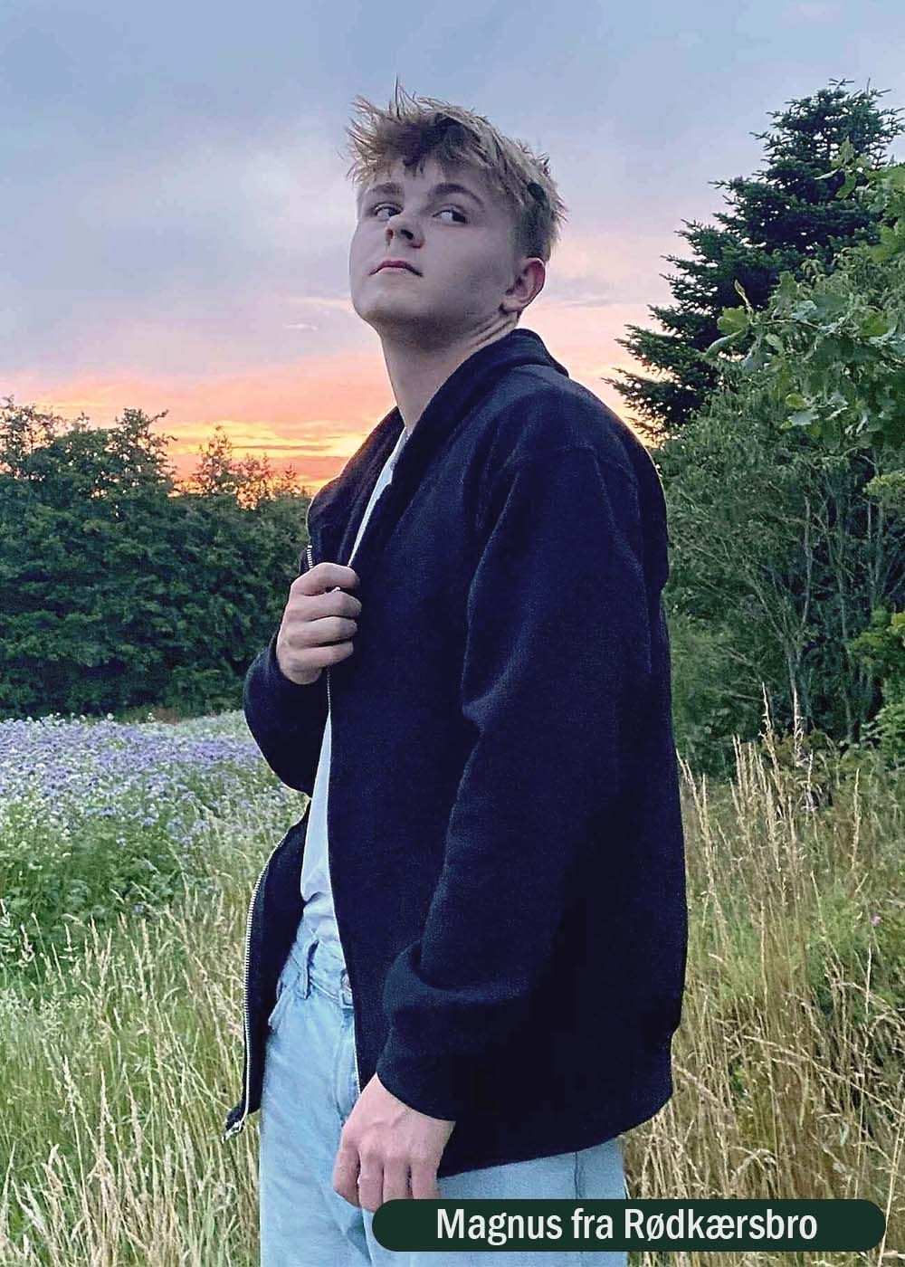 Basic Unisex Zoodie Black