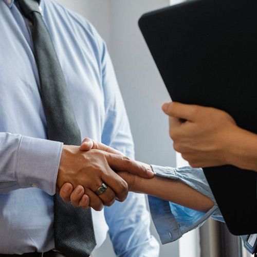  Knowledge Transfer & Training