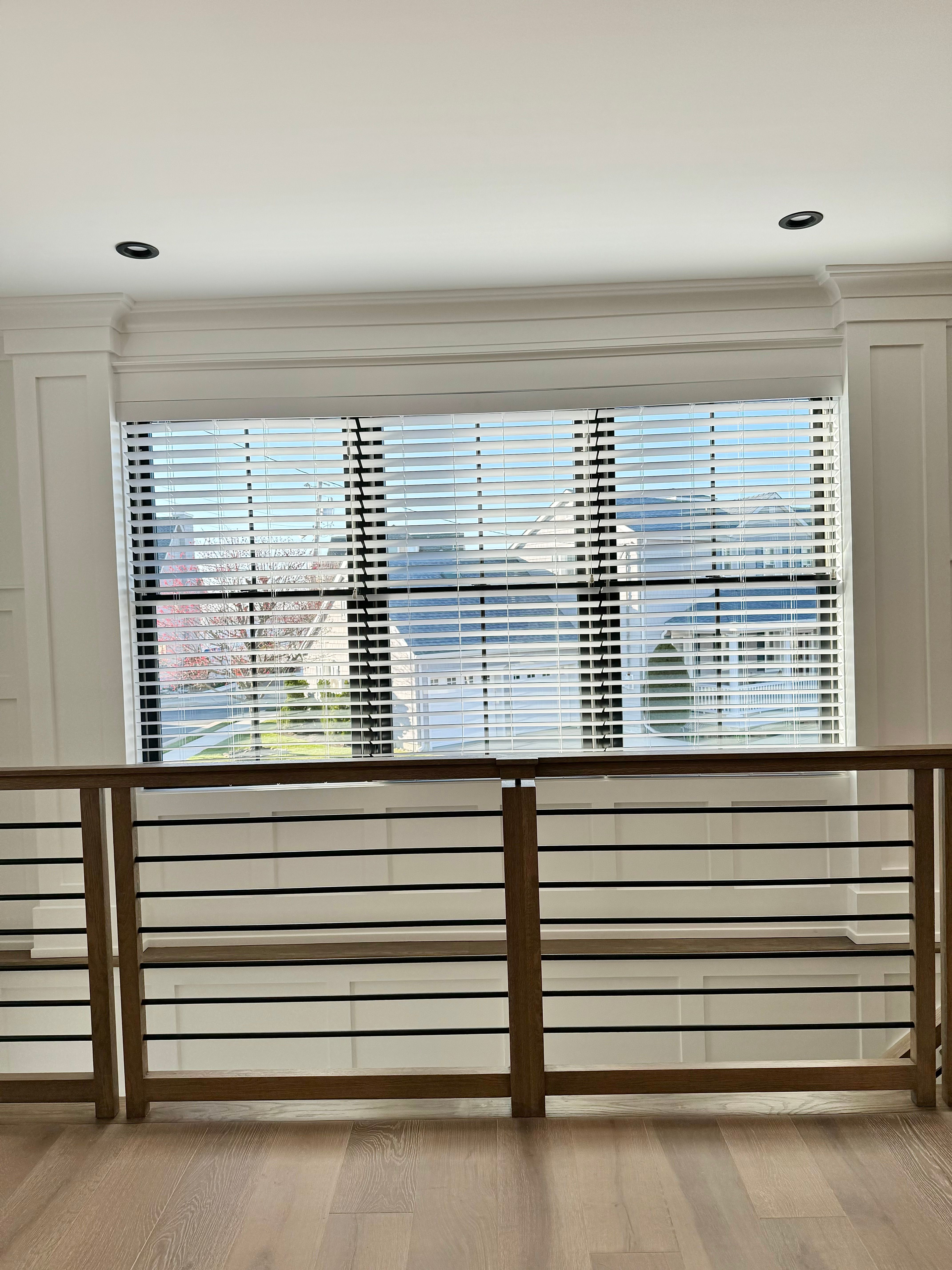 Blinds,Faux Wood Blinds,image