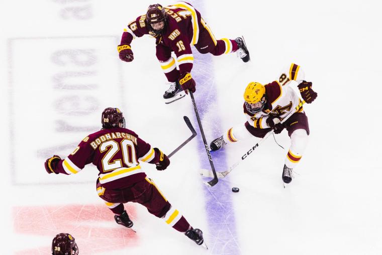 Minnesota Hockey Hit With Reality Check in 4–1 Loss to Rival UMD as Early Struggles Continue