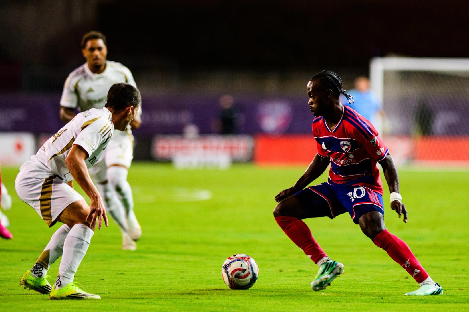 FC Dallas Edges LAFC 1-0 as VAR Decision Erases Second-Half Equalizer