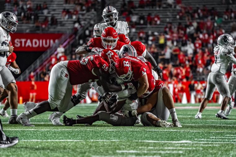 Rutgers Athan Kaliakmanis Spreads the Ball Efficiently in Season Opener