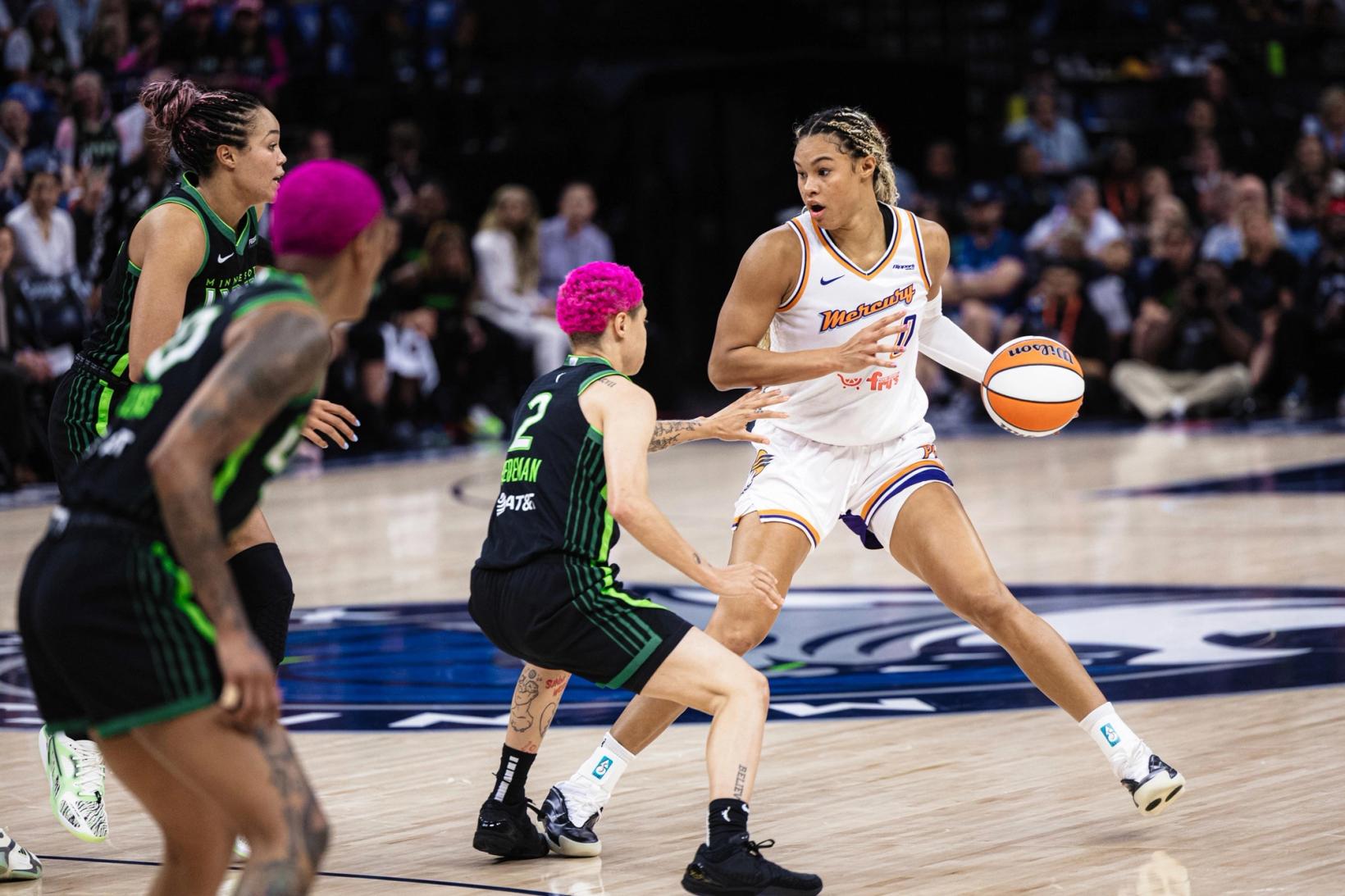 Courtney Williams Sparks Second-Half Surge as Minnesota Takes Game 1