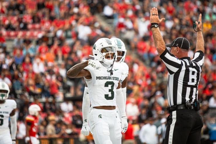 Michigan State's Last-Second Field Goal Stuns Maryland in Big Ten Opener
