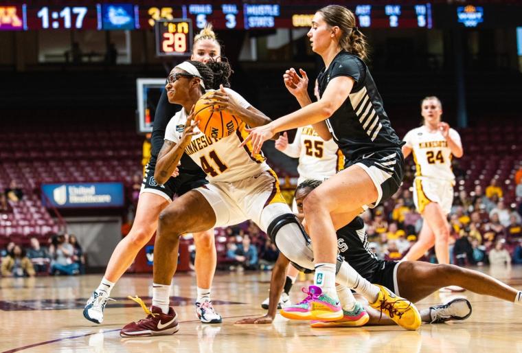 Amaya Battle Shines as Minnesota Ousts Gonzaga in WBIT Quarterfinal Thriller