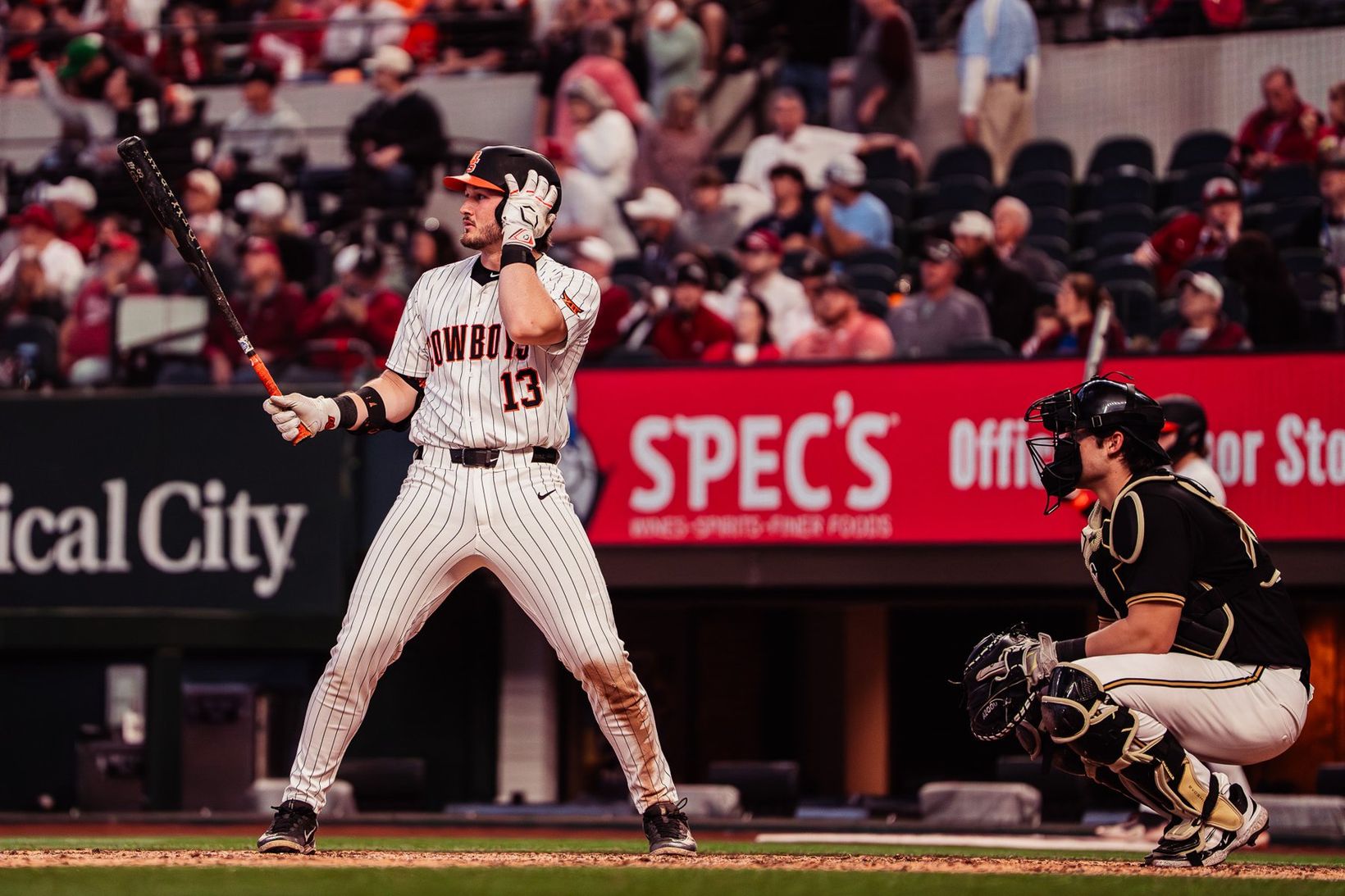 Oklahoma State vs Vanderbilt baseball at Globe Life Field — Photo Credit: Luca Lombardo/Undrafted