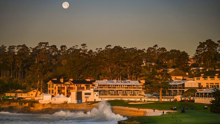 Navigating the Storms and Underdogs at the 2024 AT&T Pebble Beach Pro-Am