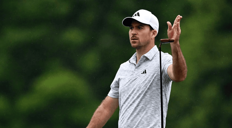 Nick Taylor Ties Course Record with Stunning 11-Under 60 at Weather-Delayed Phoenix Open