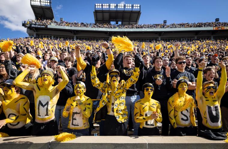 Missouri Tigers: Defying Expectations in the 2023 College Football Season
