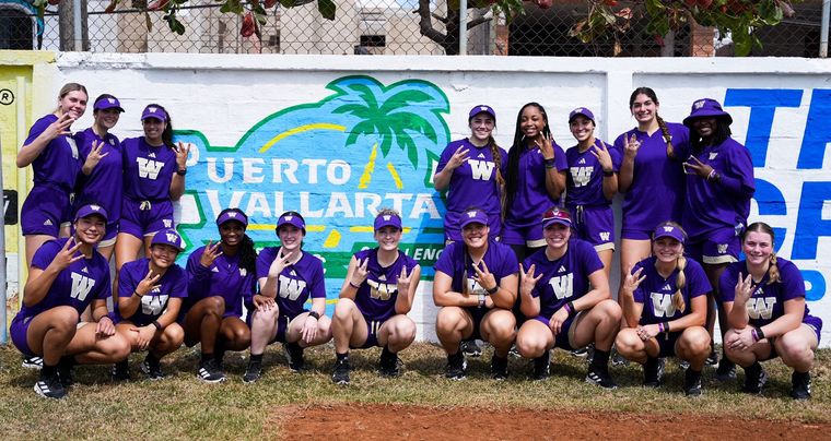 Huskers Stumble Against Washington in Puerto Vallarta Showdown