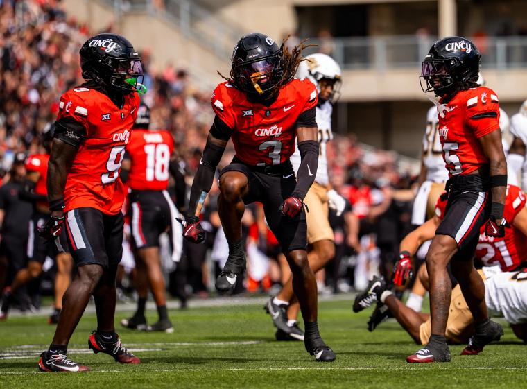 Bearcats Grind Out 20–11 Win as Defense and Special Teams Dominate the Day