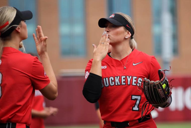 Ohio State Buckeyes Rally to Clinch Series Victory Over Illinois