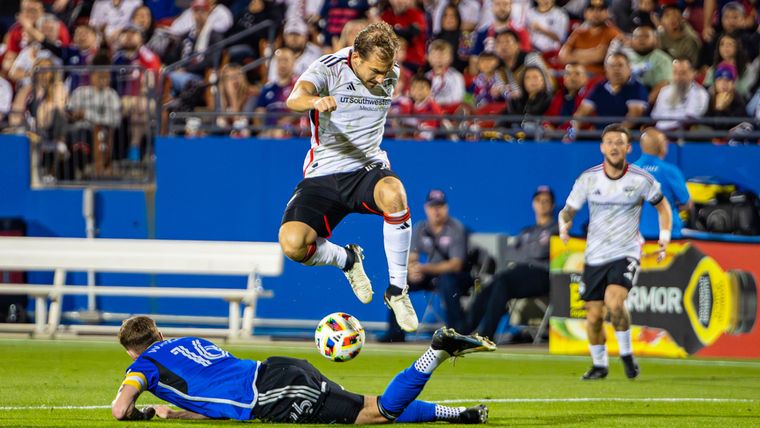 FC Dallas Showcases New Talent and Kit in Early 2024 Season Clash