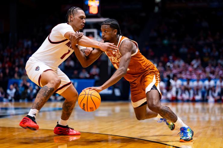 Tramon Mark’s Ice-Cold Game-Winner Sends Longhorns Dancing