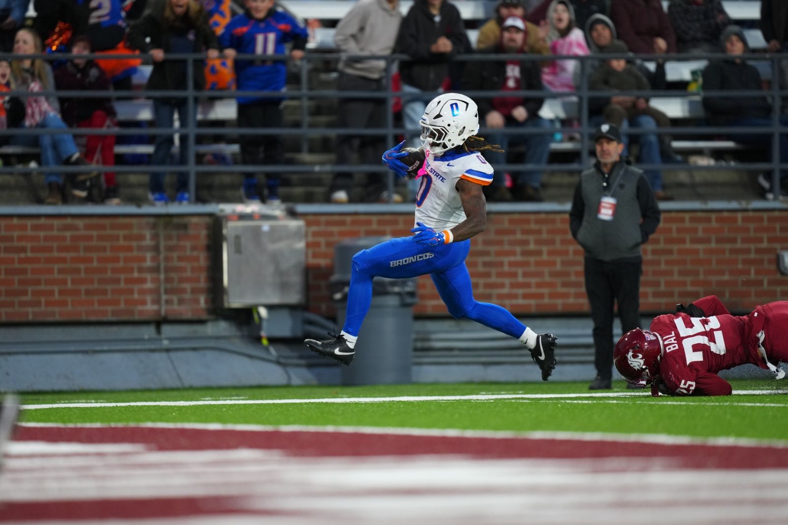 Boise State running back Dylan Riley on a rushing touchdown against Washington State in Pullman on Oct. 24, 2026