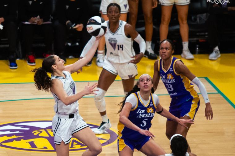 Golden State Valkyries Outlast Sparks in Overtime Thriller Behind Salaün’s Breakout Performance