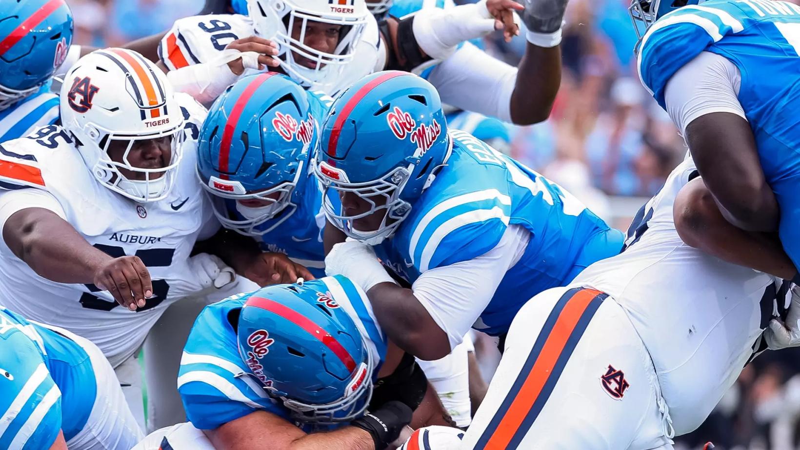 Ole Miss defensive lineman Will Echoles
