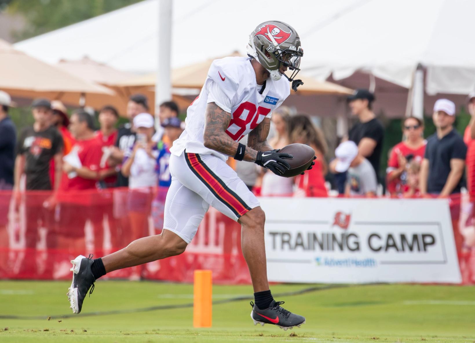 Buccaneers Defense Makes Life Miserable for Baker Mayfield as David Walker Keeps Surging
