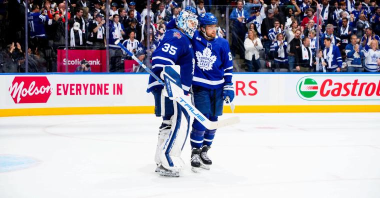 Samsonov's Shaky Start, Leafs 2-2