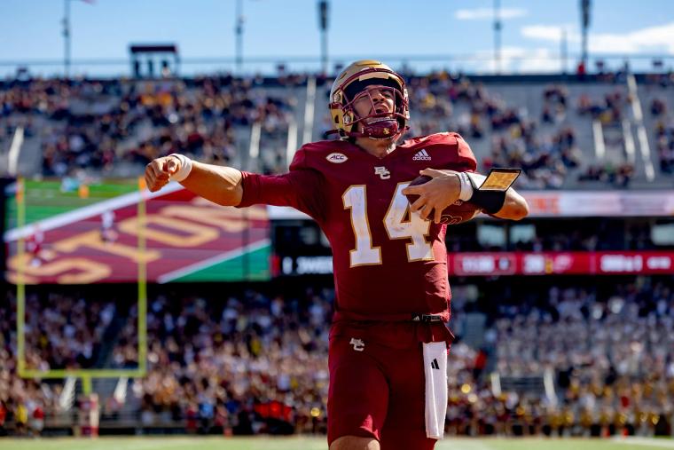 Grayson James Leads Eagles to Thrilling 21-20 Victory Over Western Kentucky