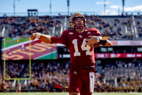 Grayson James Leads Eagles to Thrilling 21-20 Victory Over Western Kentucky