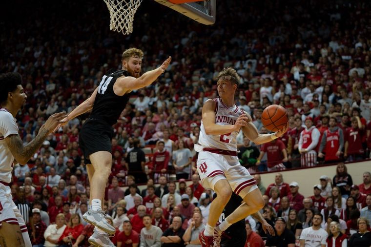 Welage Shines, but Wright State Falls Short in Battle Against Indiana