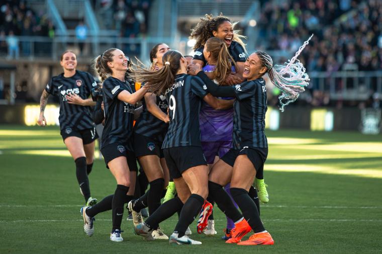 Washington Spirit Advance to NWSL Championship After Dramatic Comeback and Penalty Triumph